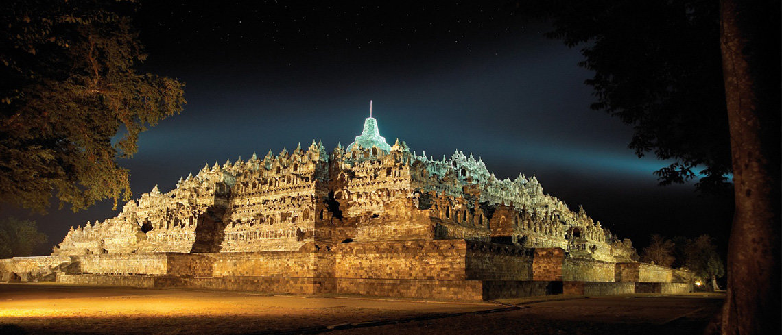 Brobudur UNESCO World Heritage site Indonesia holiday